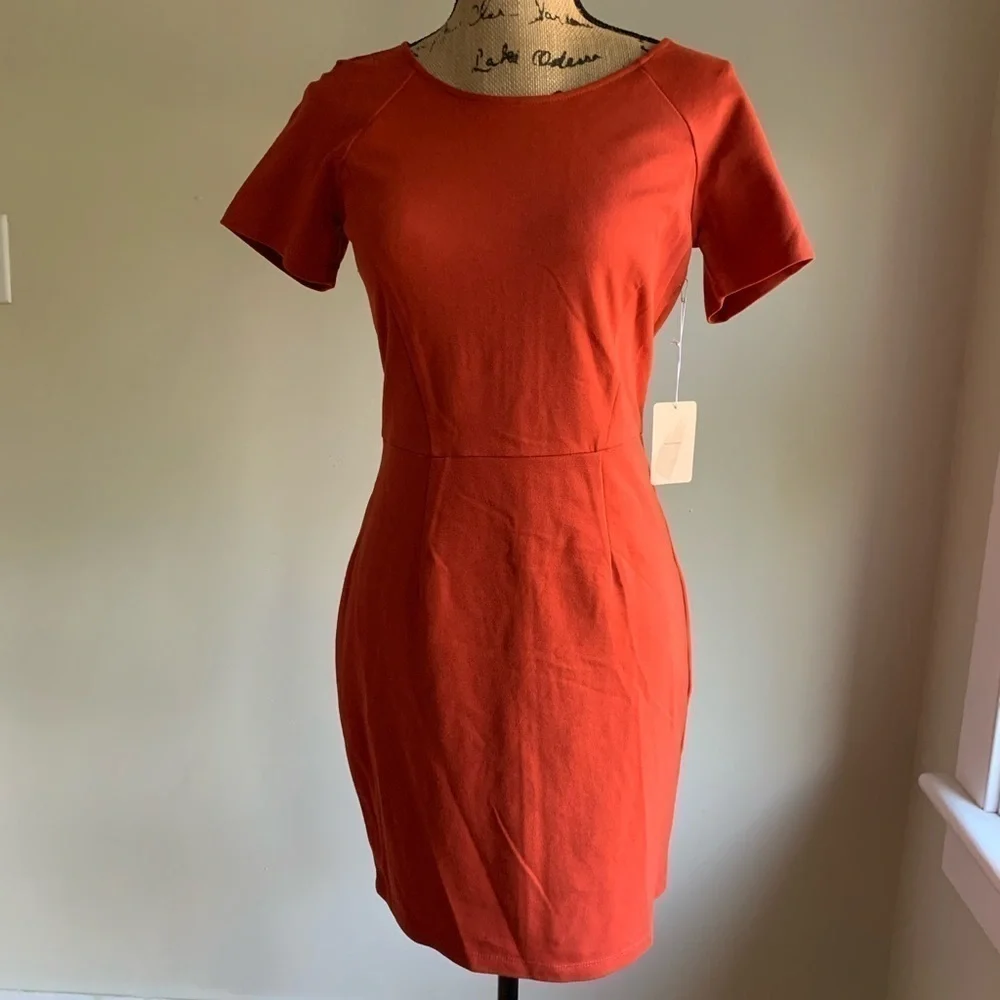 Forever 21 red dress size M new with tags